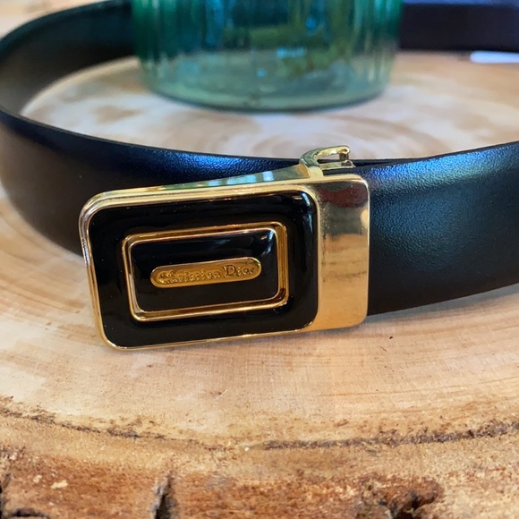 Dior Other - ❤️ Vintage Christian Dior Reversible Belt